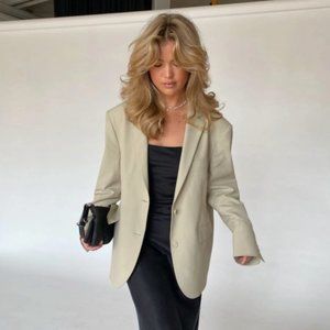 Djerf Avenue Forever Blazer Greige